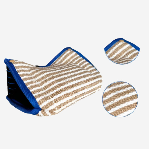 Jute Bite Wedge - Two Handles.